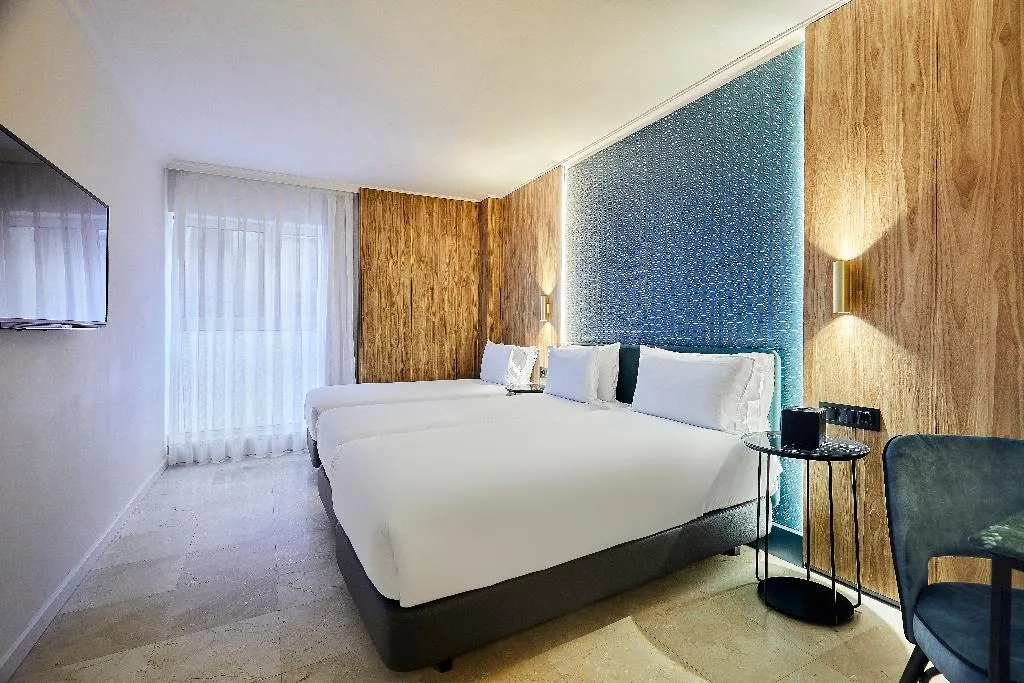 TRIPLE STANDARD Room, Exe Mitre, Barcelona