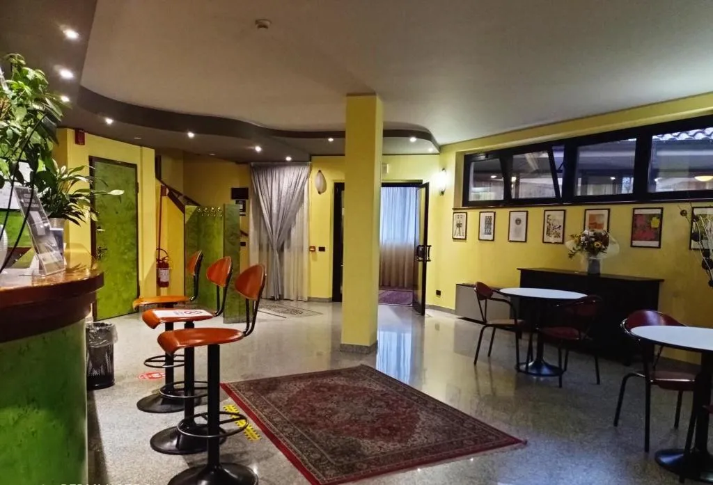 General view, Motel Europa, Milan