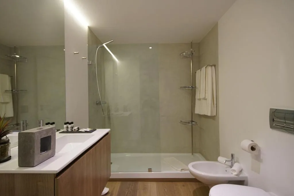 Room, Alma Moura Residences, Lisbon