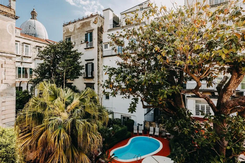 Terrace, Costantinopoli 104, Naples