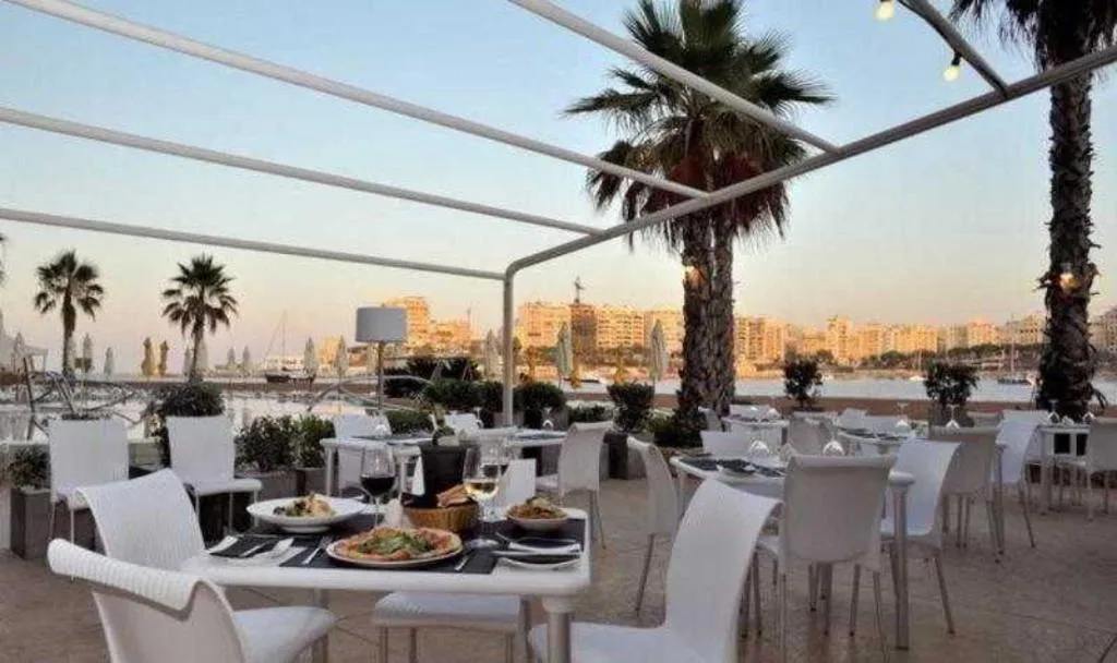 Restaurant, Cavalieri Hotel Malta, by Radisson Individuals, Malta