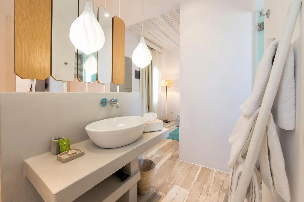 SUITE DELUXE SEA VIEW Room, Osom Resort, Mykonos