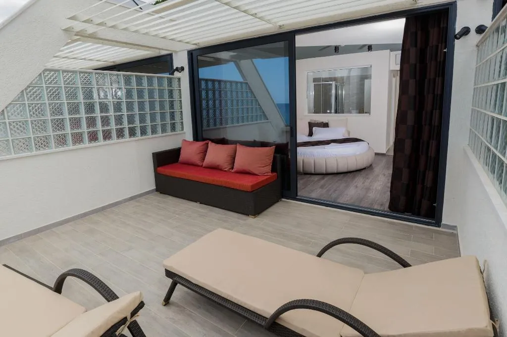 Room, Hotel Picasso, Kavaje