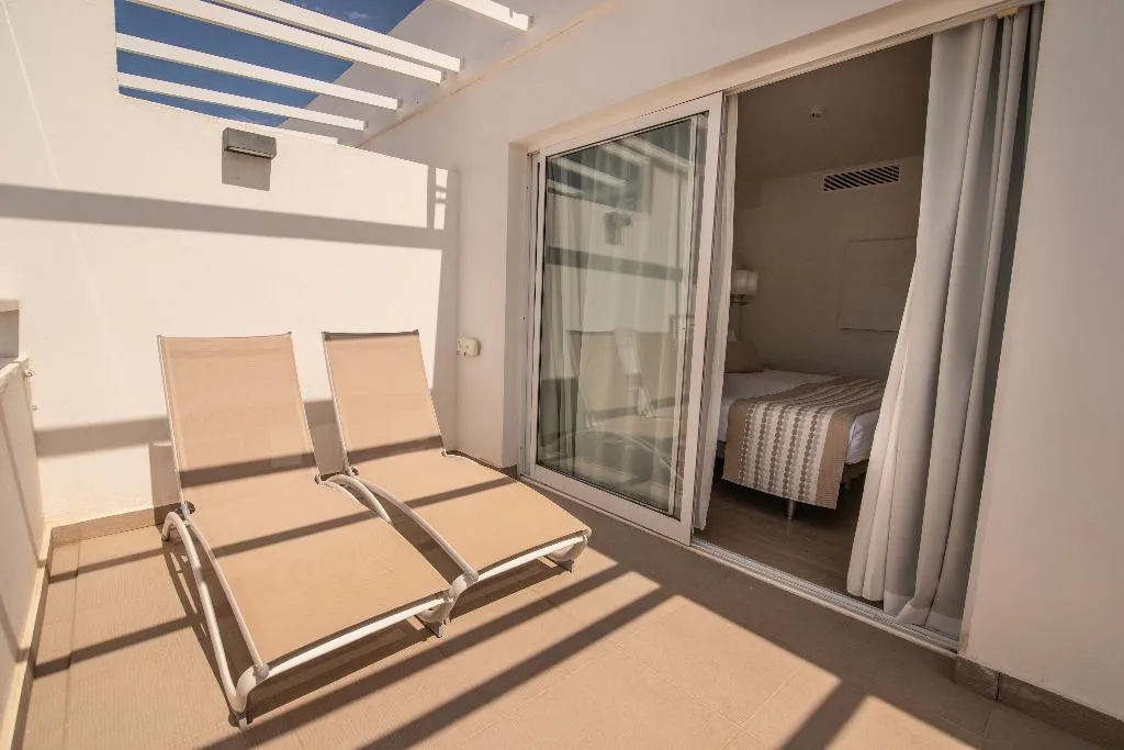 SUITE CAPACITY 5 Room, Aequora Lanzarote, Lanzarote