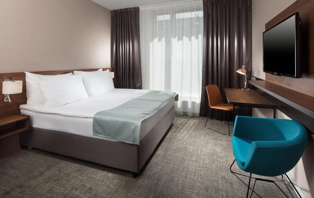 DOUBLE KING SIZE BED Room, Holiday Inn Prague Congress Centre, Prague