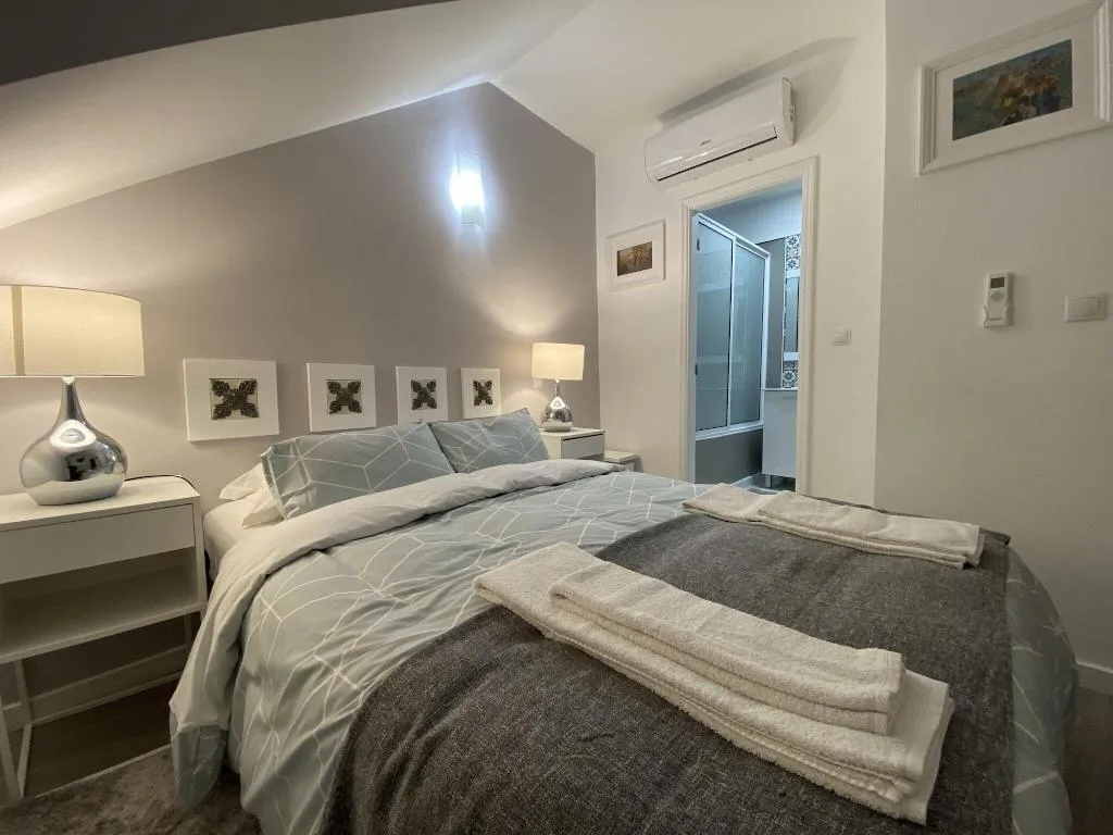 Room, Residencial Triunfo, Porto