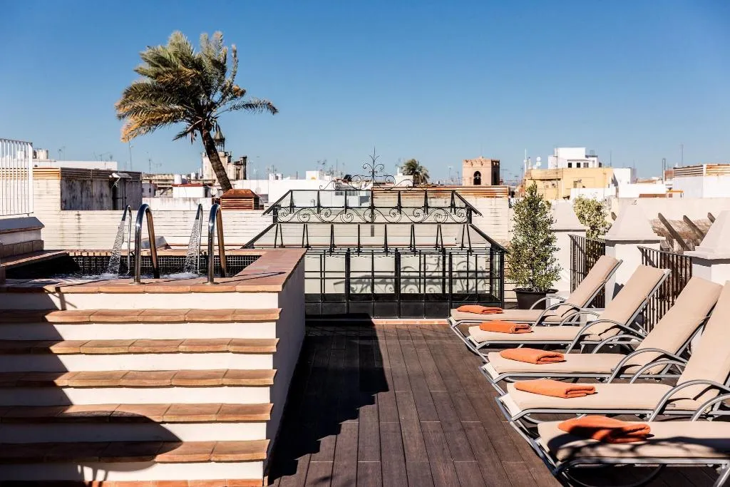 Pool, CoolRooms Palacio Villapanes 5 GL, Seville