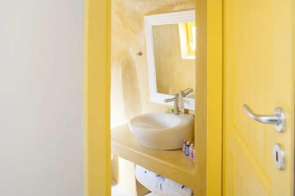 Room, Anemomilos, Santorini