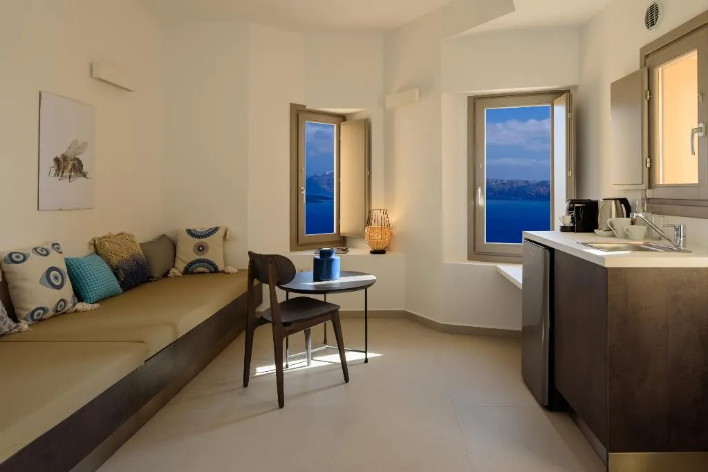 SUITE SUPERIOR SEA VIEW Room, Kalestesia Suites, Santorini