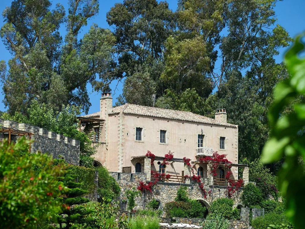 General view, Kinsterna Hotel, Kalamata