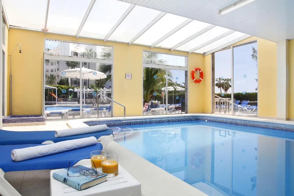 Pool, Suites Roc Portonova, Majorca