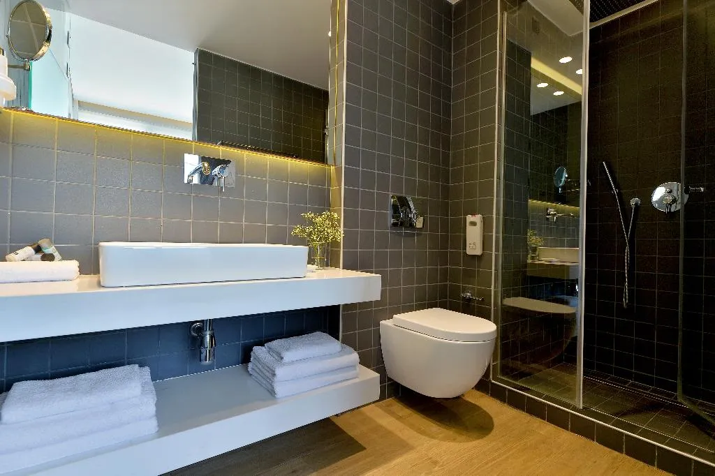 SUITE STANDARD Room, Athenaeum K29 Hotel, Athens