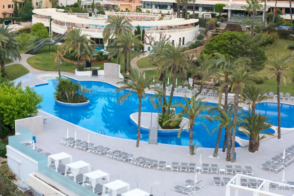 Pool, GPRO Valparaíso Palace and Spa, Majorca