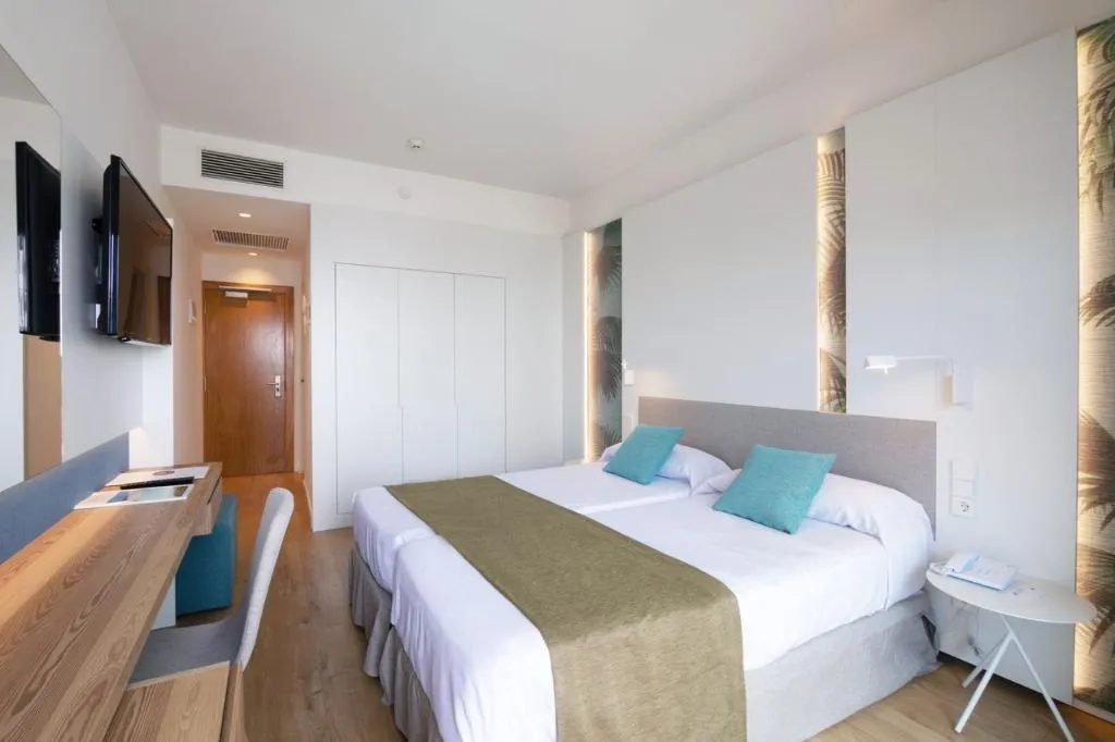 Double or Twin WITH BALCONY Room, JS Yate, Majorca