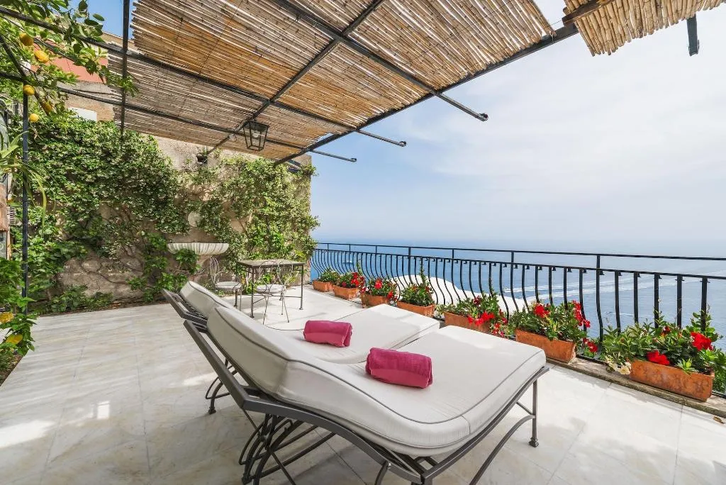Room, Villa Magia, Naples