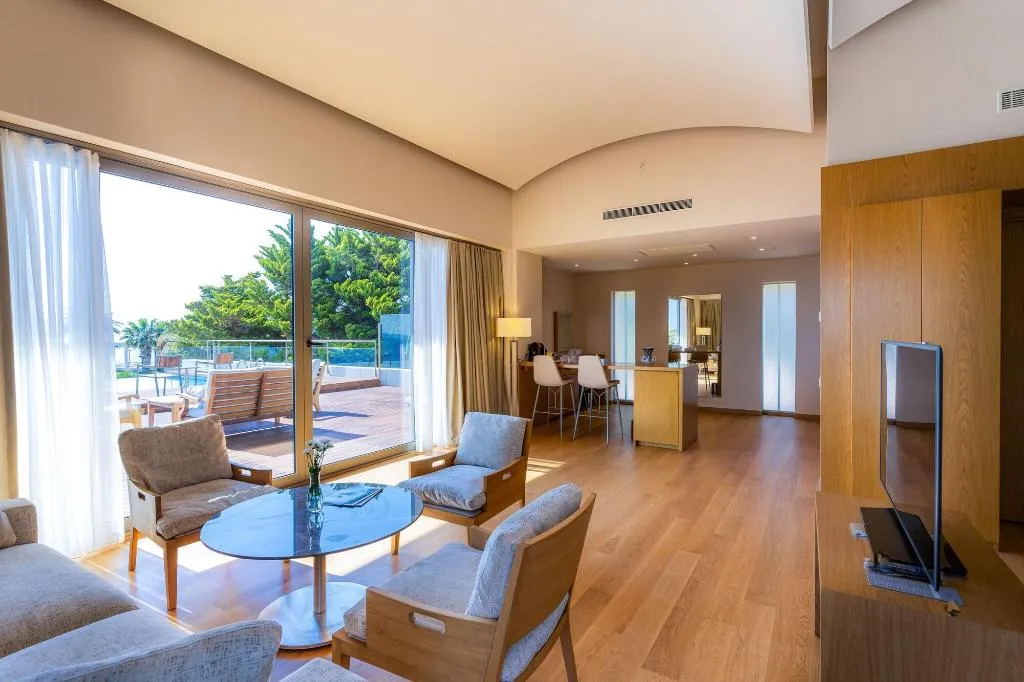 Room, On'Live Hotel, Izmir
