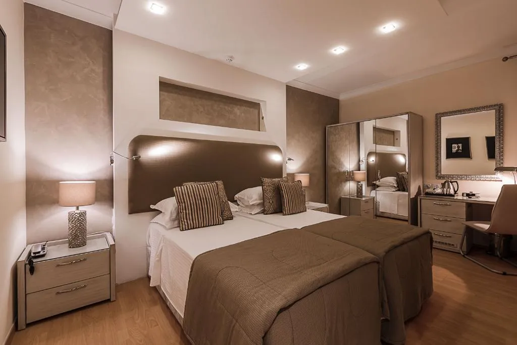Room, Osborne Hotel, Malta