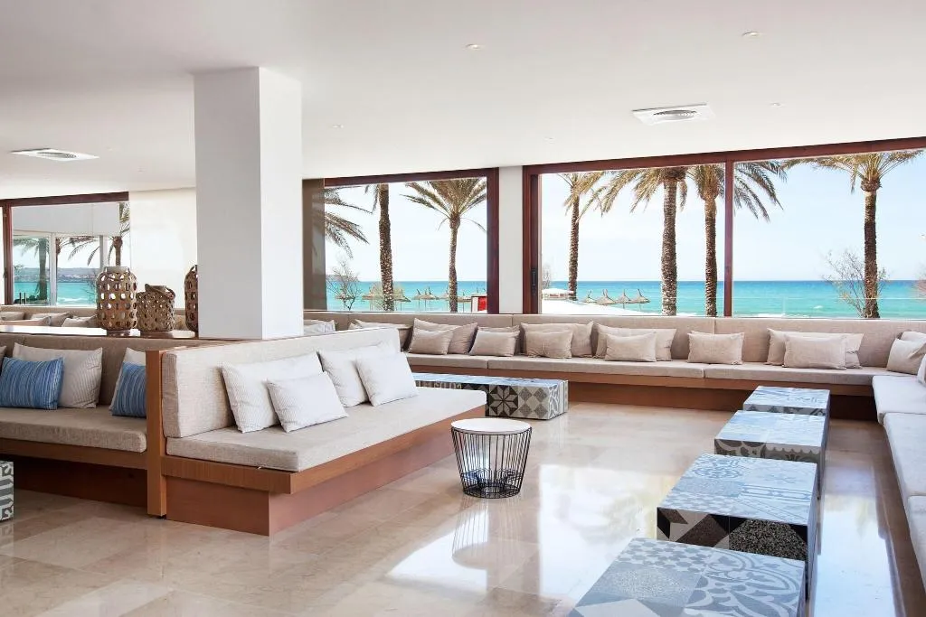 Lobby, HM Gran Fiesta, Majorca