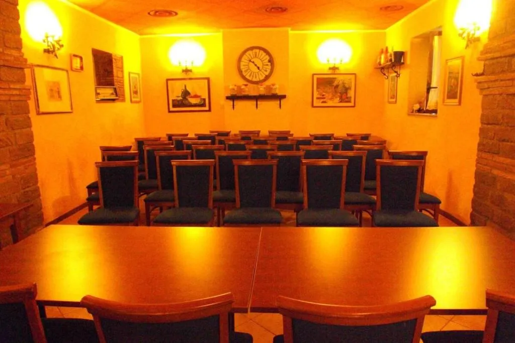 Conferences, Albergo Della Posta, Rome