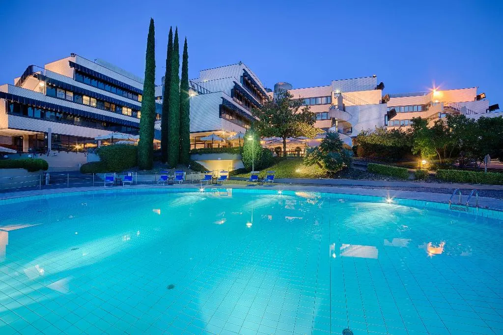 Pool, NH Roma Villa Carpegna, Rome
