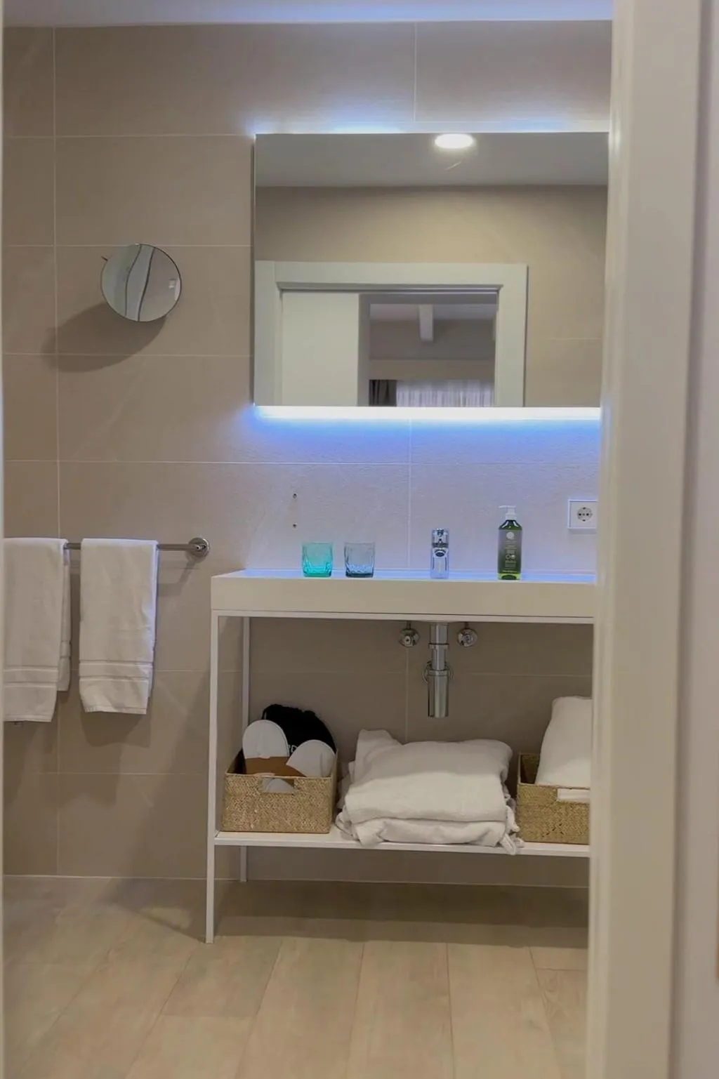 JUNIOR SUITE SUPERIOR CITY VIEW Room, Soller Plaza, Majorca