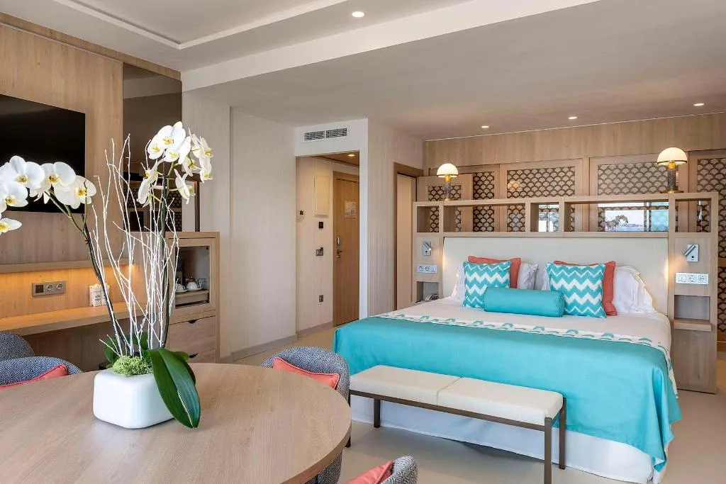 Room, Santos Nixe Palace, Majorca