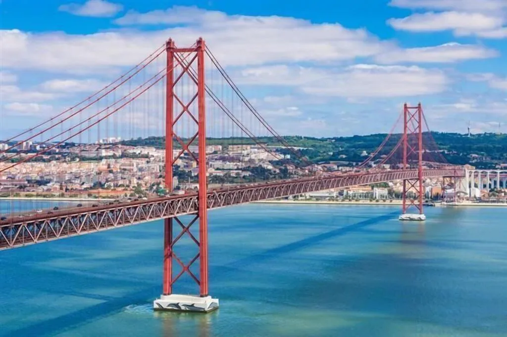 General view, Radisson Blu Hotel, Lisbon, Lisbon