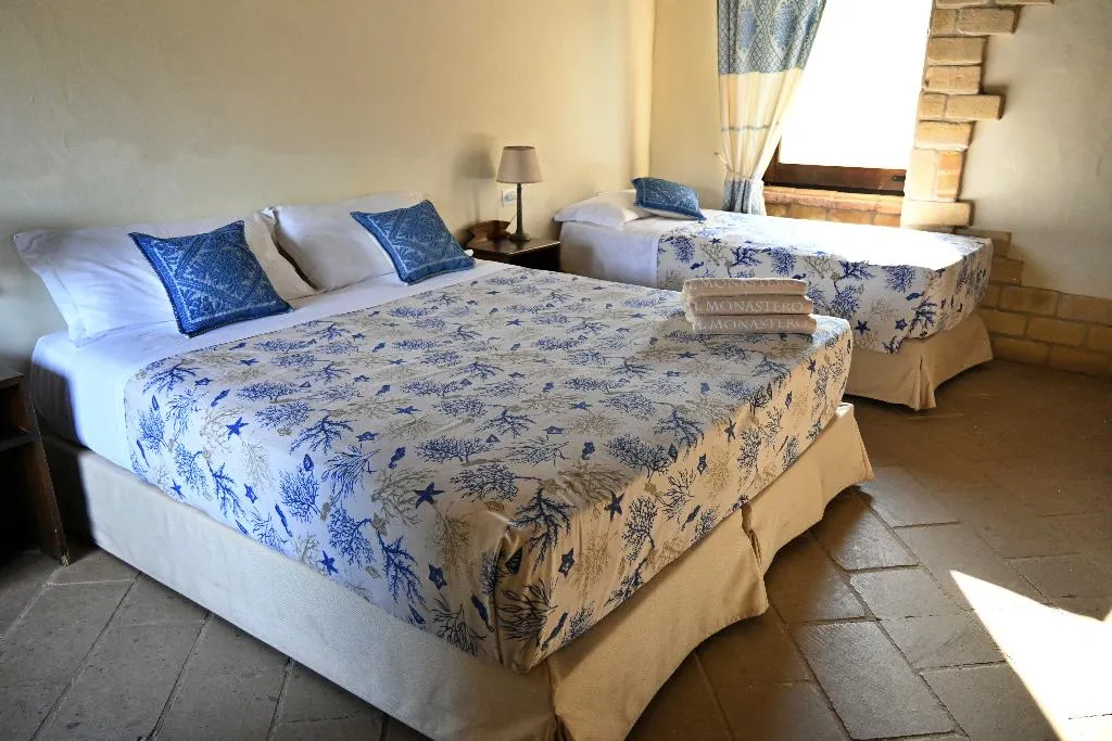 TRIPLE SUPERIOR Room, Il Monastero, Cagliari