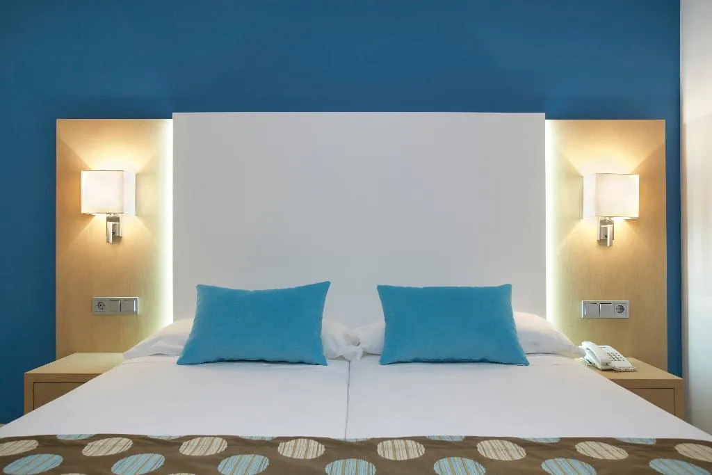 Double or Twin STANDARD Room, Universal Hotel Marques, Majorca