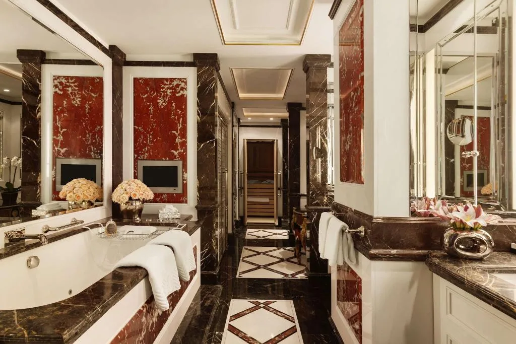Room, Adlon Kempinski Berlin, Berlin
