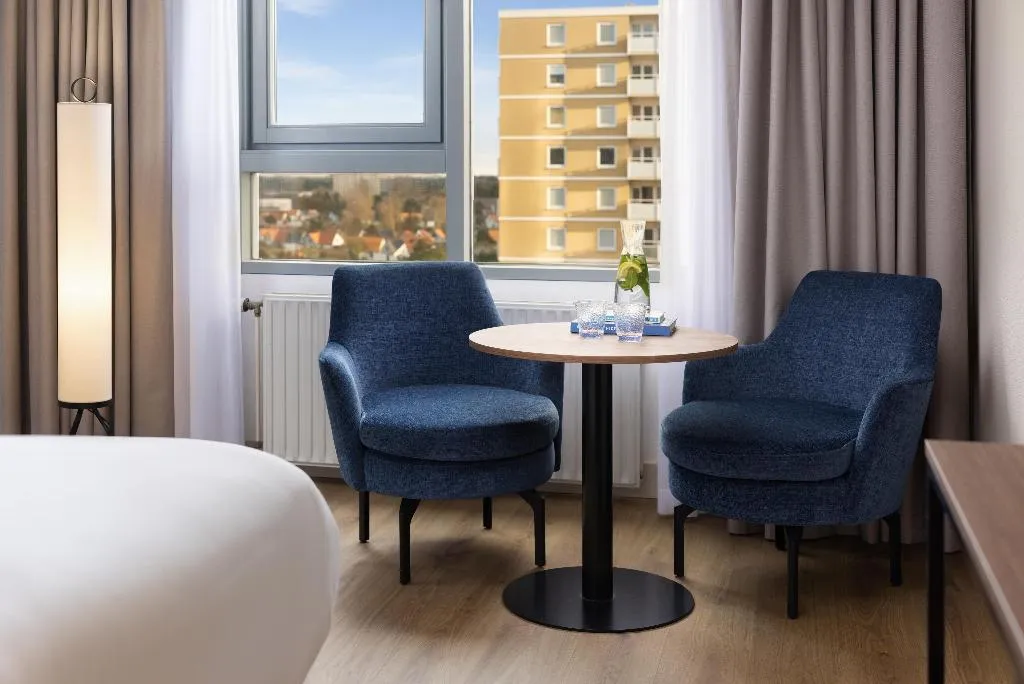 Room, NH Zandvoort, Amsterdam