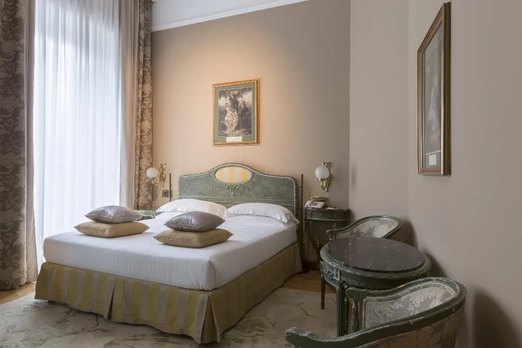 Room SUPERIOR Room, Grand Hotel et de Milan, Milan