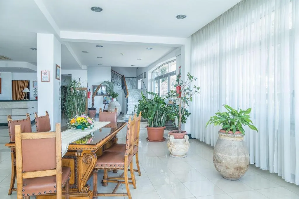 Lobby, Hotel Holidays, Naples