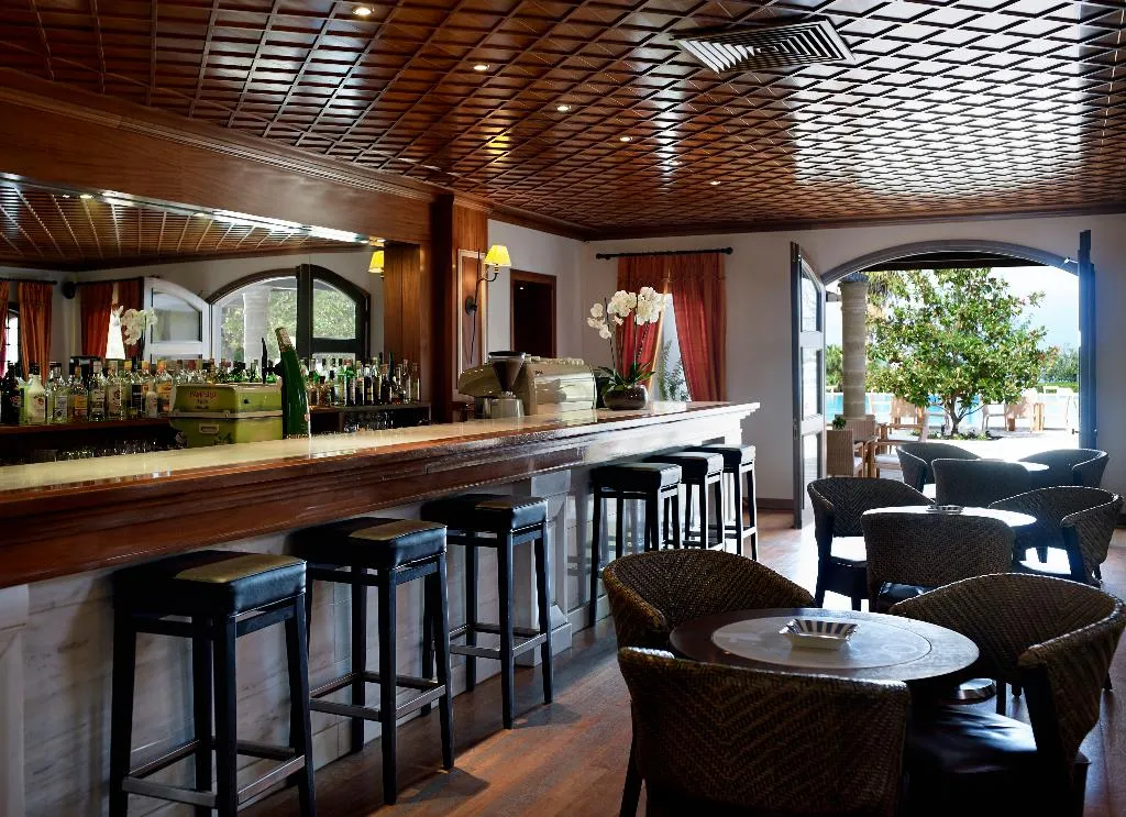 Bar, Mitsis Galini, Athens
