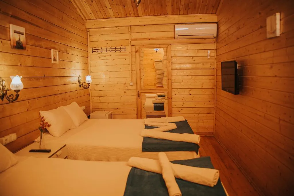 BUNGALOW CAPACITY 3 Room, Pirlanta Butik Otel, Izmir