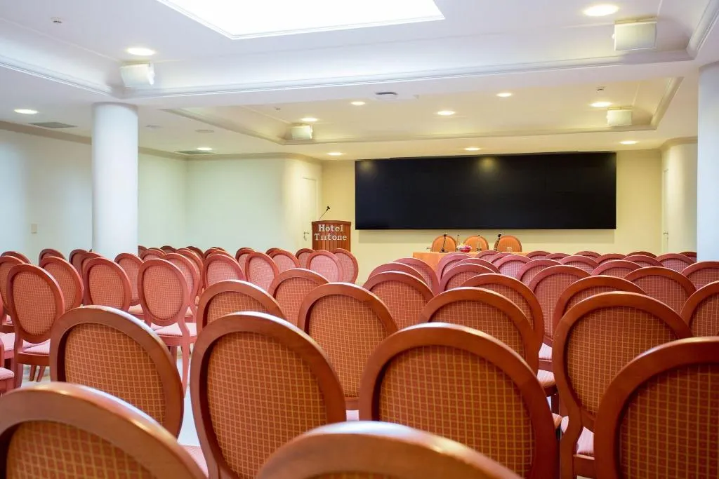 Conferences, Tritone, Catania
