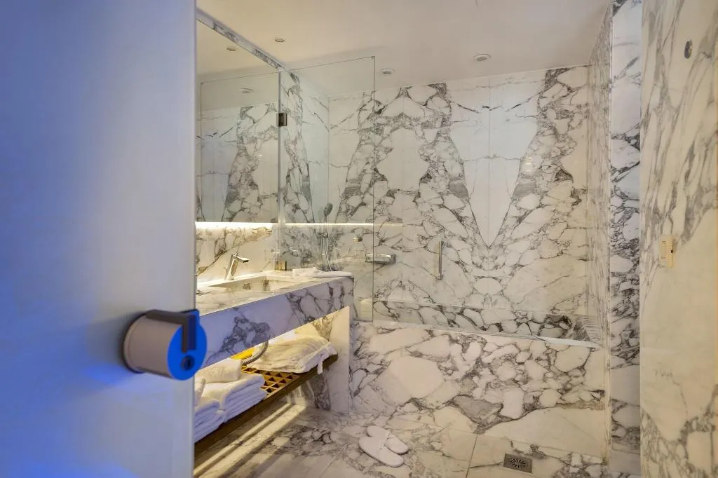 SUITE KING SIZE BED Room, Samaria, Crete