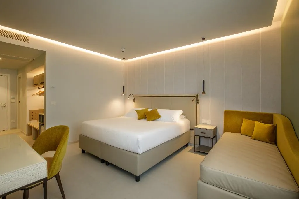 Double or Twin SUPERIOR SEA VIEW Room, Ambasciatori Suite Hotel, Venice