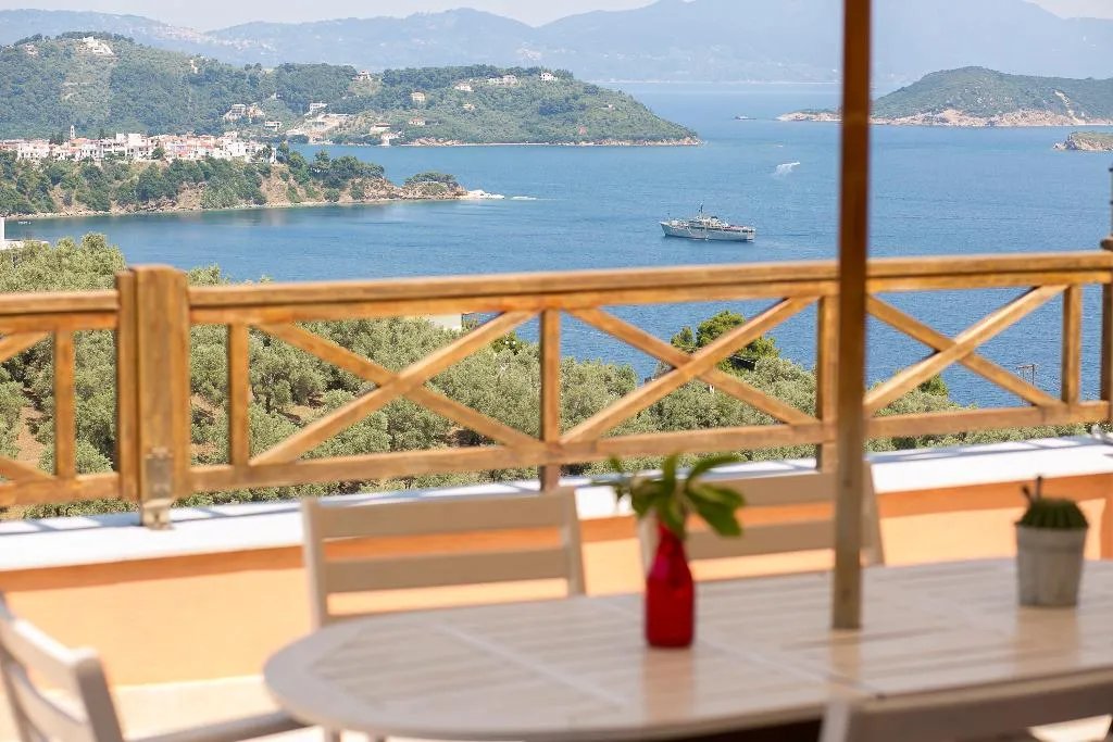 VILLA WITH PRIVATE POOL Room, Skiathos Gea Villas, Skiathos