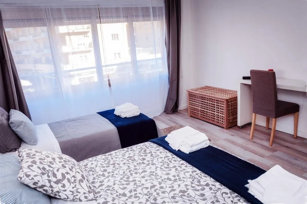 Room, De Guestibus, Rome