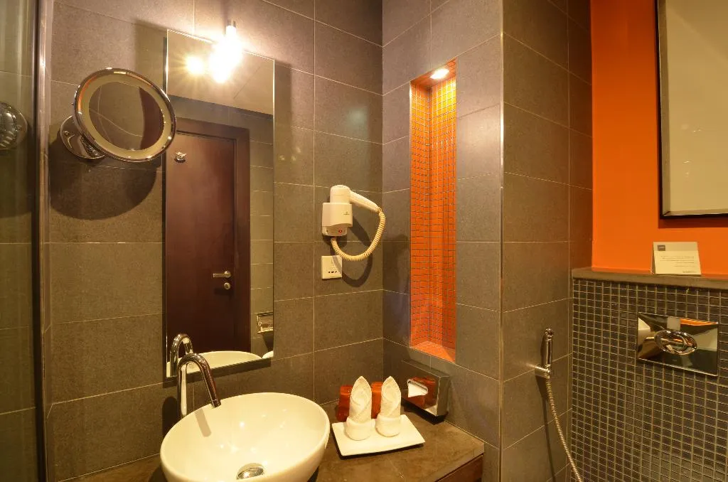 DOUBLE CLASSIC Room, Hues Boutique, Dubai