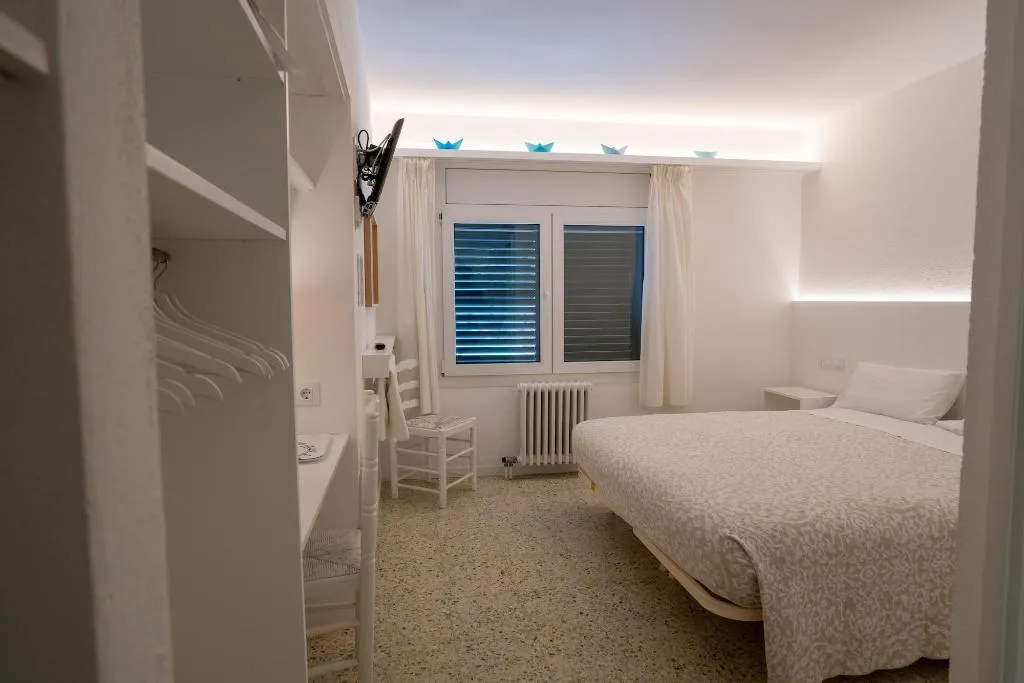 Room, Hostal Marina Cadaqués, Costa Brava