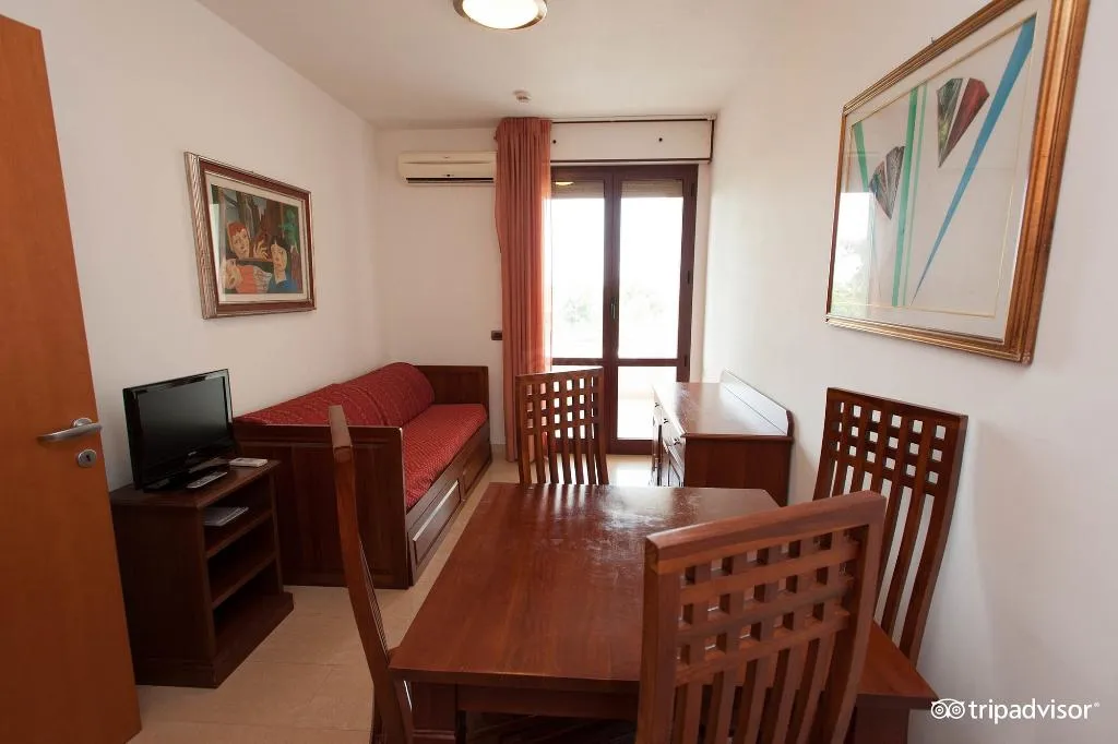 APARTMENT ONE BEDROOM Room, Hotel Califfo, Cagliari