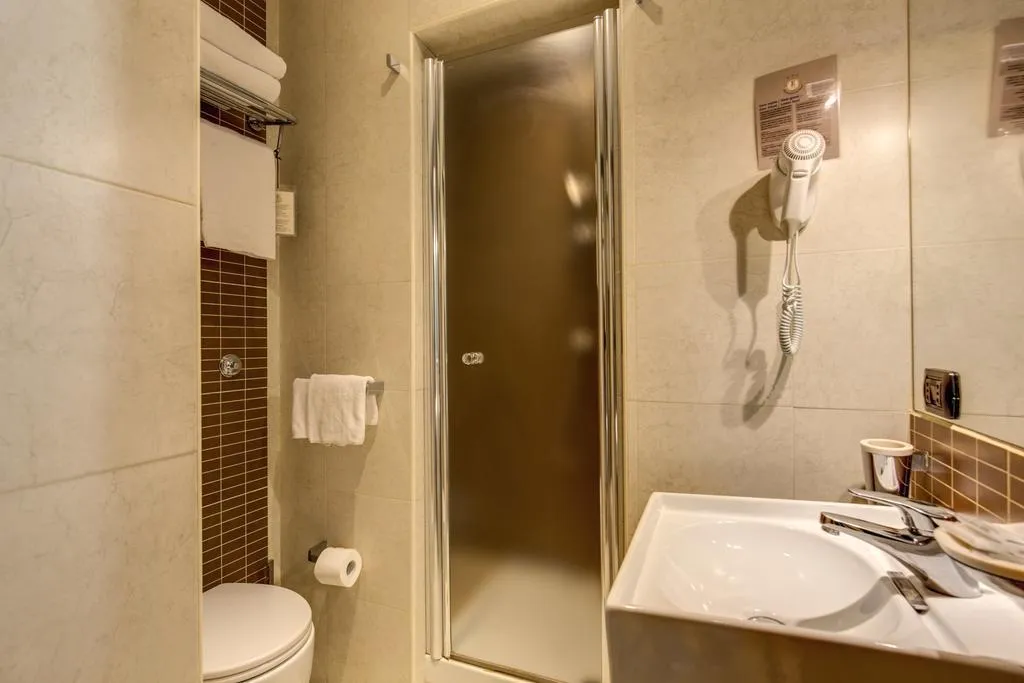 General view, Everest Inn Rome, Rome