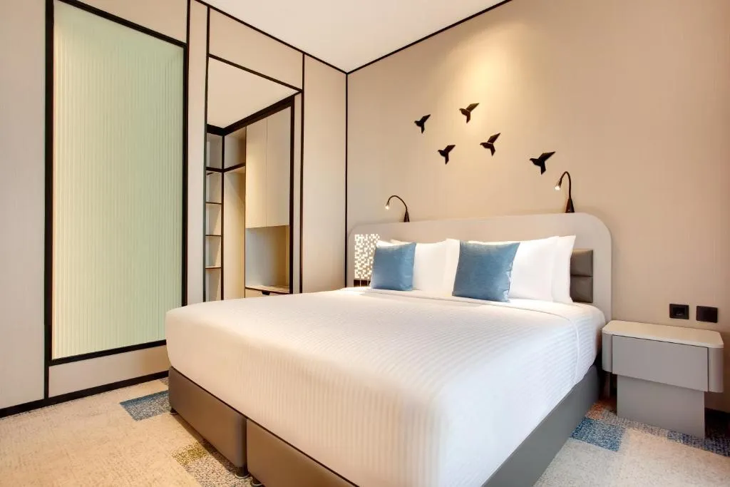 DOUBLE SUPERIOR Room, Lemon Tree Hotel Jumeirah, Dubai, Dubai