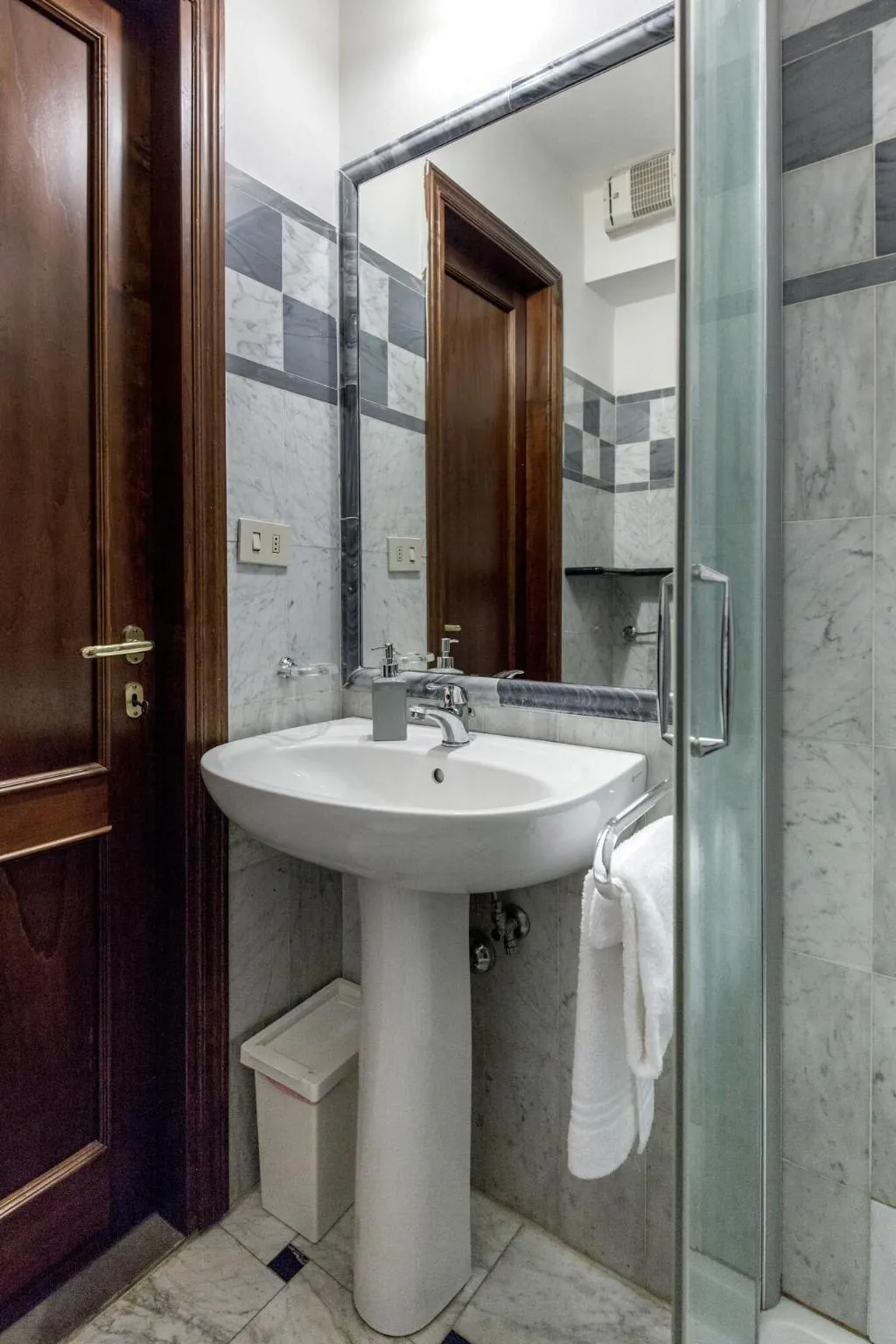 Room SUPERIOR Room, Home Boutique Santa Maria Novella, Florence