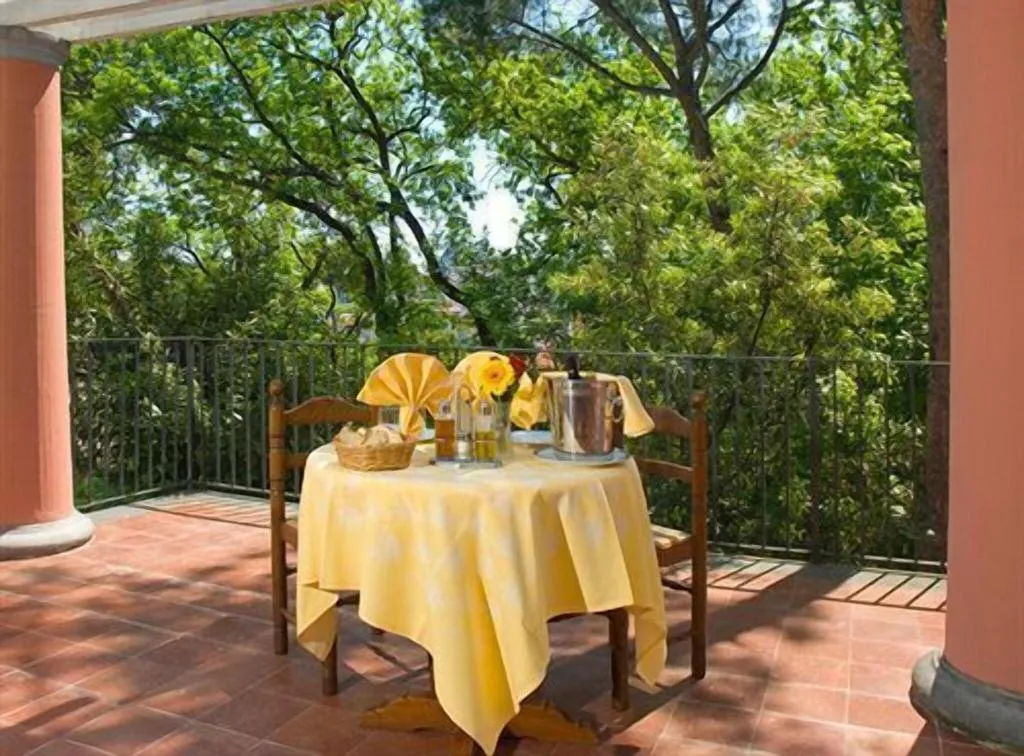 Restaurant, Terme San Valentino, Naples