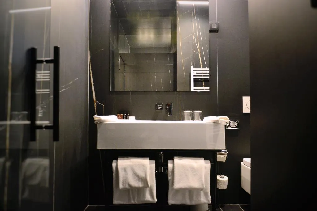 DOUBLE LUXURY CITY VIEW Room, ROXANICH Winery and Design Hotel, Istria