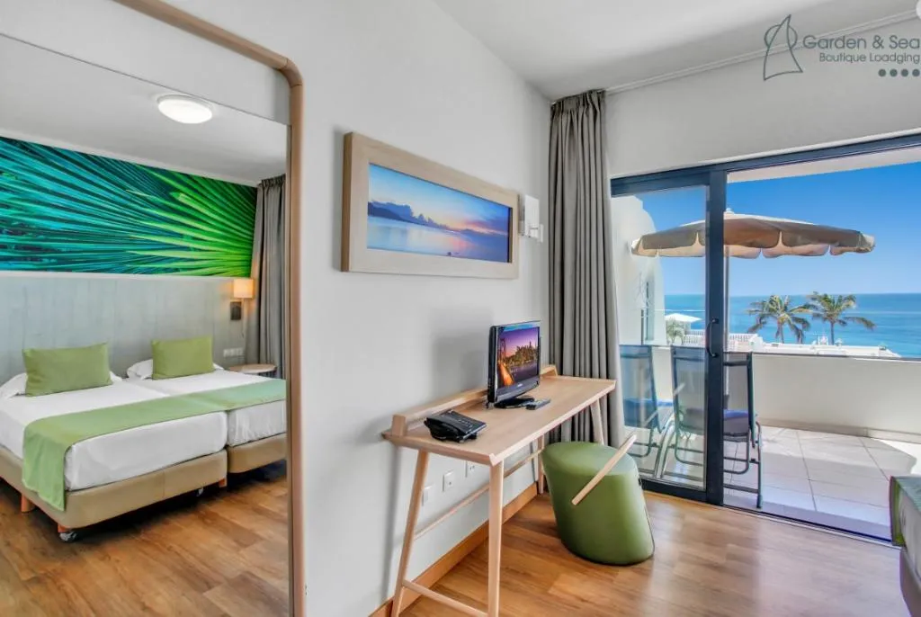 APARTMENT CAPACITY 5 TWO BEDROOMS Room, Garden and Sea Boutique Lodging by LIVVO, Fuerteventura