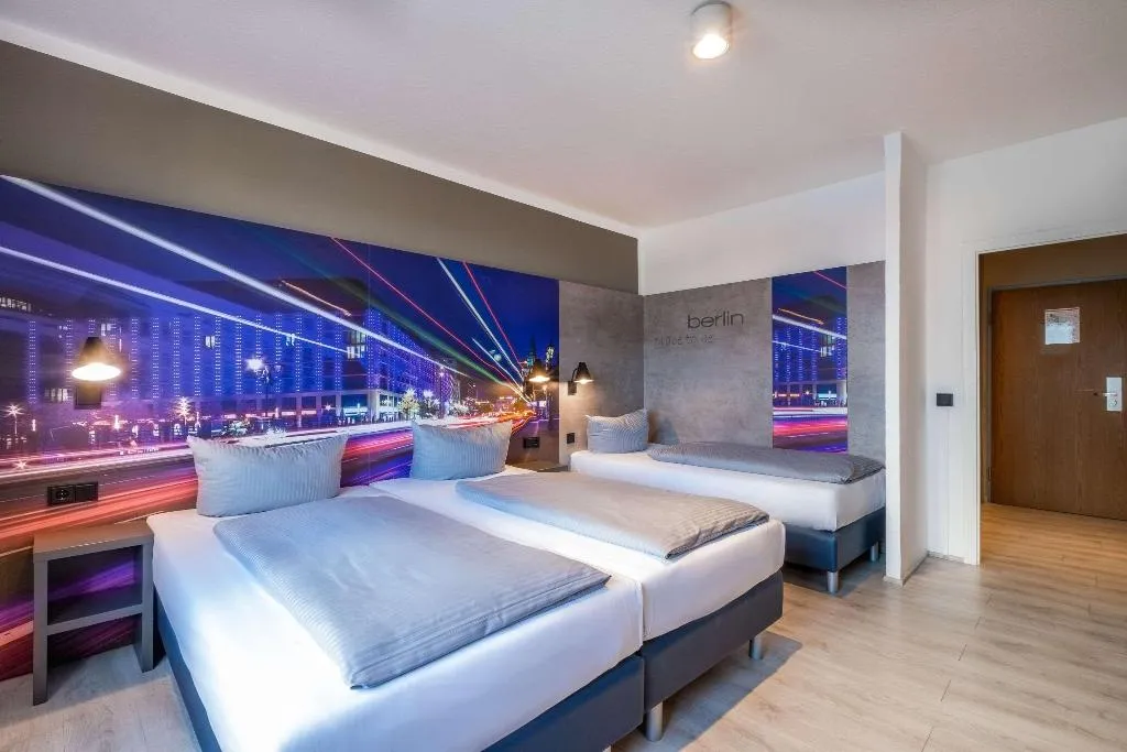 Room, Hotel Berlin Lichtenberg, Berlin